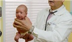 Bác sĩ khoa nhi 30 năm kinh nghiệm tiết lộ bí quyết khiến trẻ sơ sinh ngưng khóc