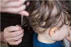 Cách cắt tóc an toàn cho bé tại nhà