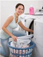 Cách giặt quần áo để bảo vệ sức khỏe khi trời nồm ẩm