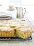 Cách làm bánh tart táo nướng  và biến tấu bánh tart táo hạnh nhân cực ngon miệng