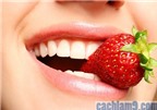 Cách làm trắng răng tại nhà với 5 loại hoa quả