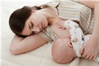 Không cho trẻ bú đêm: sai lầm gây hại cho cả mẹ và bé
