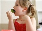 Mẹo hay giúp bé ăn nhiều trái cây và rau củ