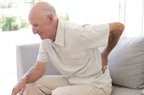 Người lớn tuổi và 3 nguyên nhân gây bệnh đau lưng thường gặp