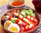 Salad thịt bò, canh chua hến thơm ngon cho bữa cơm đầu năm