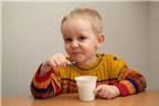 Sữa chua – thực phẩm đơn giản cần thiết cho mọi trẻ nhỏ