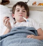 Dùng thuốc khi trẻ sốt cao