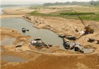 Sông Lam cạn, nguy cơ mất mùa