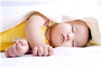 Bật đèn khi ngủ gây hại cho mắt trẻ