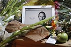 Nến, hoa và những giọt nước mắt... dành cho Steve Jobs