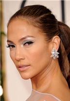Bí quyết trẻ mãi của Jennifer Lopez