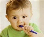 Cách vệ sinh miệng cho trẻ sau bú