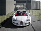 Ngắm Rồng trên siêu xe Bugatti Veyron