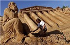 Độc đáo những tác phẩm điêu khắc trên cát