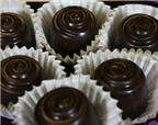 Dùng sô-cô-la đen mỗi ngày làm giảm nguy cơ bệnh tim