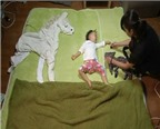 Nghệ thuật sắp đặt “giấc ngủ trẻ thơ” gây sốt ở Nhật Bản