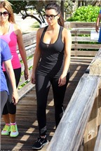 Cựu WAG 'siêu vòng 3' Kim Kardashian tích cực giảm béo
