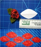 Cách làm hoa hồng vải đơn giản mà đẹp