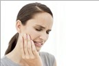 Súc nước muối có cải thiện được bệnh răng miệng?