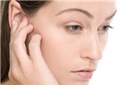 Chảy nước trong tai là bệnh gì?