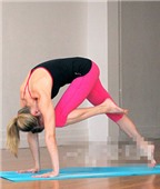 6 động tác yoga giảm béo hiệu quả