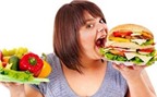 Mẹo đối phó với cơn thèm ăn khi giảm cân