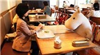 Bên trong quán cà phê chống cô đơn độc đáo tại Nhật Bản
