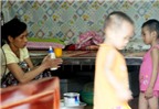 Không đủ điều kiện chăm sóc, trụ trì chùa Bồ Đề vẫn tâm nguyện tiếp tục nuôi trẻ
