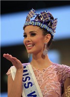 3 bí quyết làm đẹp của Hoa hậu Thế giới Megan Young