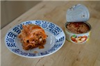Kết hợp Nhật - Hàn trong món cơm nắm kimchi cá ngừ tuyệt ngon