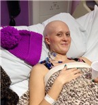 Người phụ nữ tự chẩn đoán ung thư giai đoạn cuối dù bác sĩ không phát hiện