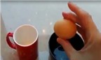 Cách bóc trứng siêu nhanh không cần chạm tay