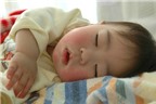Những lý do khiến bé khó ngủ