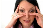 Những triệu chứng ung thư mắt thường gặp