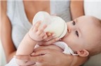 Sai lầm thường gặp khi pha sữa cho trẻ