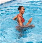 Những bài tập thể dục dưới nước cực tốt cho sức khỏe!