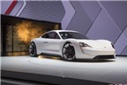 Porsche sẽ làm gì với siêu xe điện Mission E Concept?