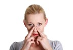 Những mẹo hay trị nấc cụt, nghẹt mũi vô cùng hiệu quả