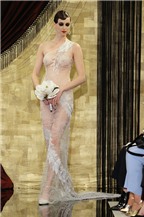 12 mẫu váy cưới trong suốt khoe cơ thể sexy