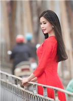 6 kiểu tóc kết hợp áo dài đẹp nhất của sao Việt