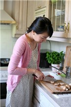 Blogger ẩm thực Linh Trang: Mẫu hình phụ nữ hiện đại